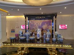 -茂名熹龙国际大酒店(人民广场高铁站店)