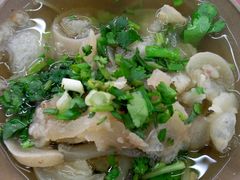 -谢老五跷脚牛肉·非遗传承店