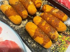 -洞庭洲·防空洞火锅·铜锅涮肉·烧烤(新百广场店)