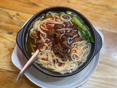 肥肠砂锅米线-新范张记卤面馆(总店)