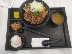 -町门烤肉拌饭专门店(新天地店)