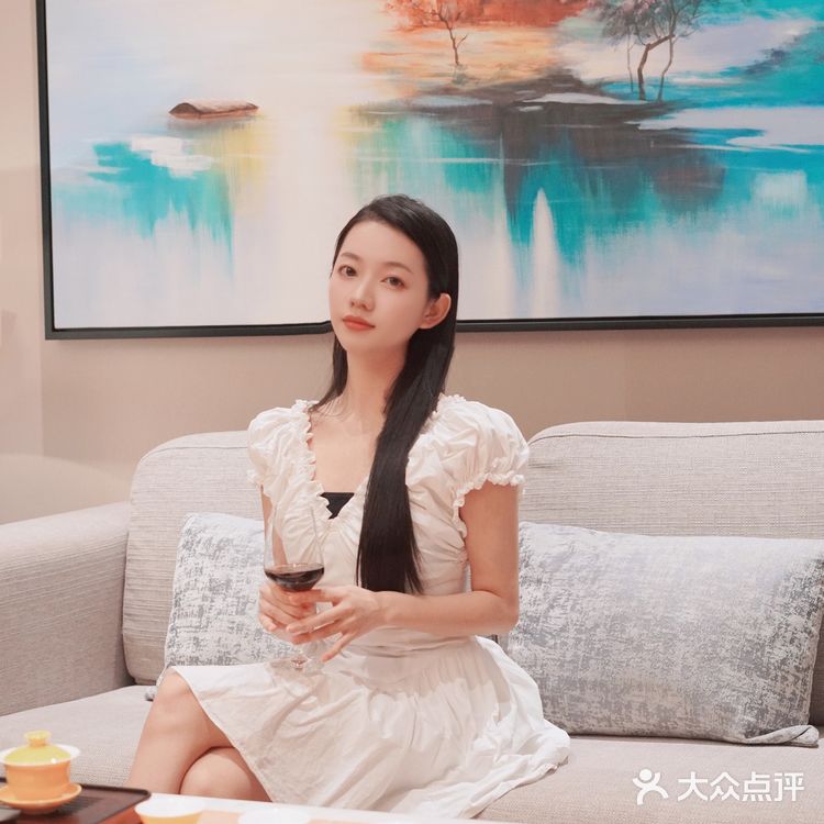隐于渝中区的粤菜馆鹏阁值得一试