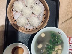 -百联奥特莱斯广场(南京店)