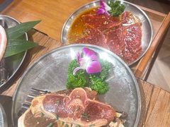 -明洞阿姨·韩式酱蟹烤肉·创意料理(三元桥店)