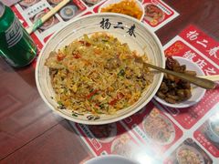 -扬二春炒饭(国庆路总店)