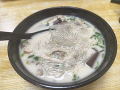 -津津老鸭粉丝馆(正东路店)