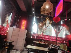 -老闵田螺馆·南昌特色小炒(梦时代店)