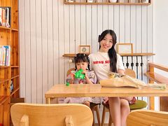 -长颈鹿咖啡(大学路店)