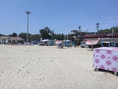 -海滨浴场
