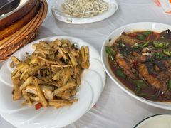-天乐农家鱼头王(天目湖店)