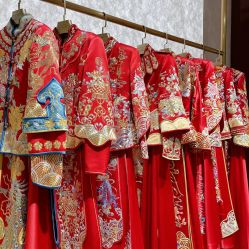 点击看大图 -GRACE KELLY婚纱与礼服(北京店)