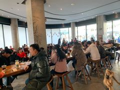 大堂-星巴克(延吉百利城店)