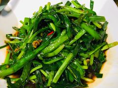 韭菜炒螺蛳头-洪齐林老镇