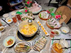 珍珠斑鱼片-禄婶鸡煲·打边炉