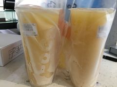 -CoCo都可(银泰店)