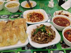 -令氏家外家周秦食府(高新店)