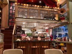 -玛格萝妮比萨屋(四平店)