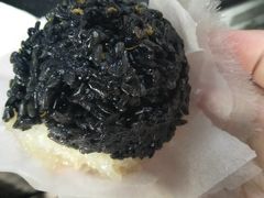 乌米饭团-明月楼