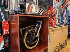-胡子渣渣死飞单车工作室(龙缘花园店)