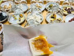 -阮大兴糕团(杭州西湖银泰百货店)