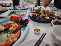 波士顿龙虾-锦里海景海鲜餐厅.三亚老字号(亚龙湾中心广场店)