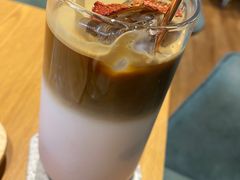 -ZING COFFEE 镜咖啡