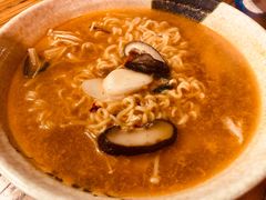 -绿岛汤泉韩式休闲会所