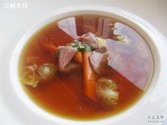 牛肉清汤-Caprice(香港四季酒店)