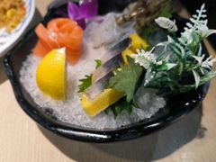 -万岁料理回转寿司(华贸店)