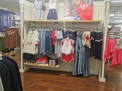 -GAP(王府井奥莱·香江小镇店)