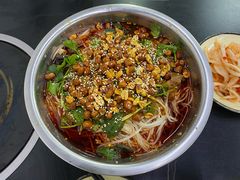 -周良天山牛杂城(天山路总店)