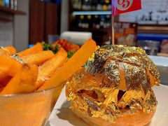 黄金汉堡Gold&nbsp;burger-Bistro 63 创意融合料理(广粤天地店)