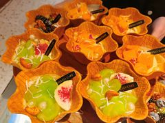 -小苍兰风铃草·礼物蛋糕(沈阳店)