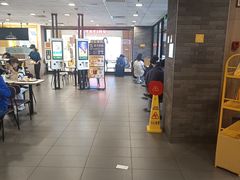 -麦当劳(新城市广场店)