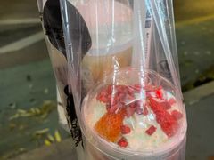 -沪上阿姨鲜果茶(世茂广场宽厚里店)