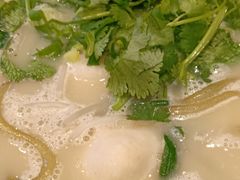 -肥汁米蘭香港米线(长宁来福士店)