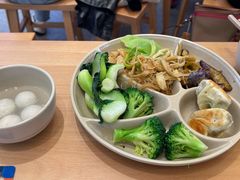 -素满香·全民食养自助(长宁龙之梦店)