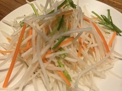-泉畔人家·老济南经典鲁菜(大明湖店)
