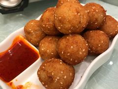 芝麻莲藕圆子-亢龙太子酒轩(东湖店)