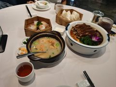 -怀德酒楼·粤菜·海鲜·茶点(宝安国际机场店)