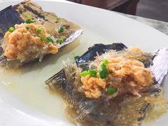 -四川小胡子海鲜(丁村万人海鲜广场店)