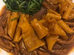 双掌炖花胶-聚龙酒家(富豪花园店)