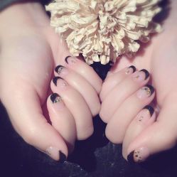 -EMILY艾枚莉美甲美睫·美颜·现磨咖啡