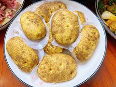 土豆包-榕江牛瘪牛肉火锅