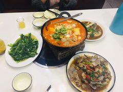 -鑫悦楼煎蟹·16年海鲜大排档