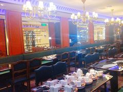 -新白鹿餐厅(百联中环店)