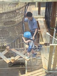 -PIPIKINGDOM皮皮王国欢乐号(欢乐海岸购物中心店)