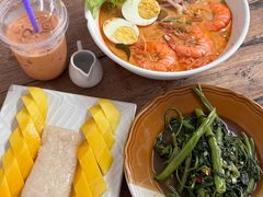 -Kat's Kitchen