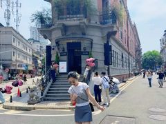 -巴公房子