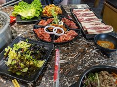 -啊美丽炭火烤肉(滑翔一店)